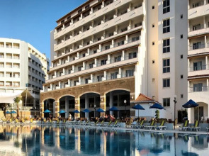 Batihan Beach Resort & Spa