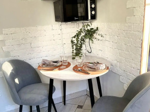 Uragan Apart (Ураган Апарт) на улице Большая Якиманка 52