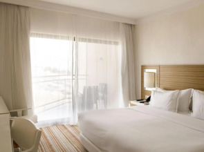 Real Marina Hotel & Spa