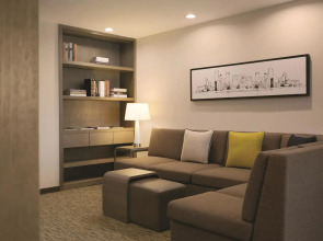 Hyatt House Shenzhen Airport