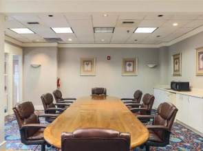 Motel 6 Cutler Bay, FL