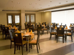 Shervani Hotel Nehru Place