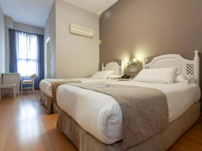 Hotel AACR Monteolivos