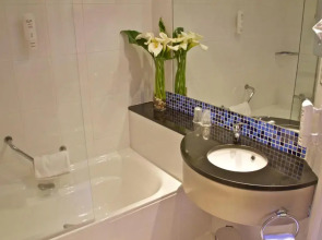 Holiday Inn Express Campo De Gibraltar - Barrios by IHG