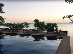 Cinnamon Beach Villas