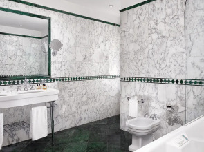 Sina Palazzo Sant'Angelo