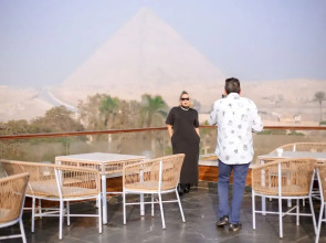 Shadow Pyramids View INN