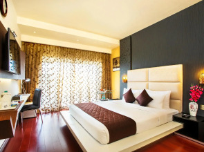 Flora Airport Hotel and Convention Centre Kochi