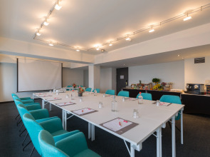 Отель Thon Brussels City Centre