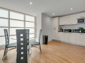 1 Bed Serviced Apartment near Blackfriars