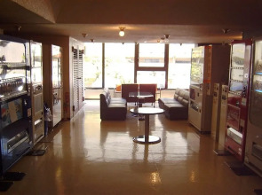 Отель Tokyo Business