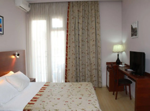 Армази Палас