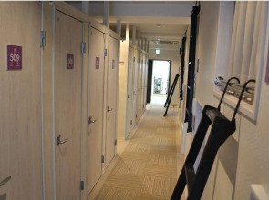 1 Night 1980 Hostel Tokyo