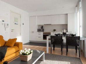 Lugaris Beach - Apartments