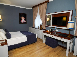 Mirada Del Lago Hotel