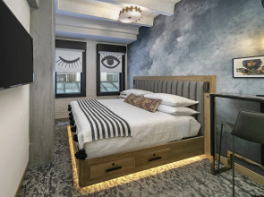 The Wayfarer Downtown LA, Tapestry Collection by Hilton