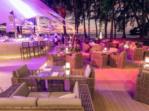 Twinpalms Surin Beach Phuket