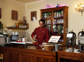 Pensione Accademia - Villa Maravege