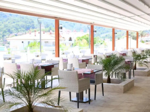 Turunc Premium Hotel