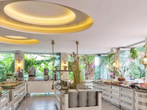 Flamingo Hotel & Spa - Pet Friendly