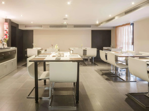 Hotel ILUNION Almirante