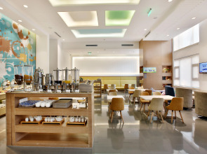 Отель Holiday Inn Express Langfang Park View