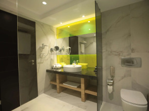 Wyndham Grand Athens