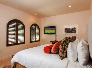 Casa Victoria Orchid