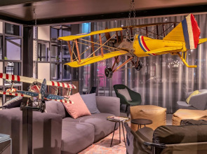 MOXY London Heathrow Airport