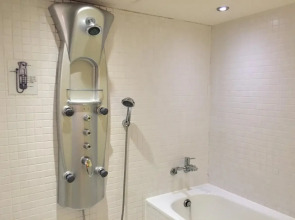 Sunrise Business Hotel – Taipei Main Station