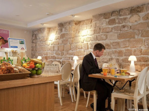 Hotel Hor Les Lumières