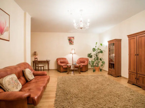 Good Stay Dinaburg Hotel