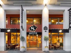 Median Paris Porte de Versailles