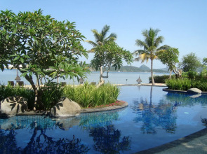 Bintang Flores Hotel