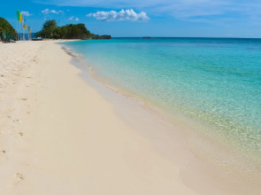 Red Coconut Beach Hotel