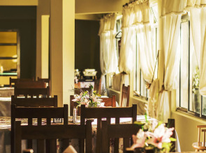 Canzi Cataratas Hotel