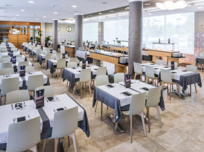 Aparthotel CYE Holiday Centre