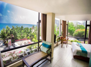 Отель Luyi Seaview