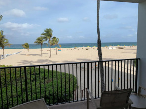 Lago Mar Beach Resort & Club