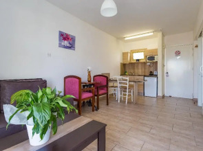 Antonis G. Hotel Apartments