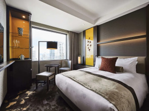 Отель The Royal Park Hotel Iconic Osaka Midosuji