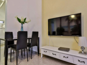 The Sea Apartments Tel Aviv by different locations