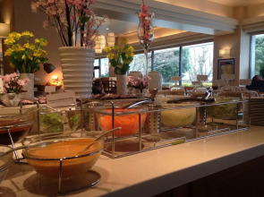 International Resort Hotel Yurakujo