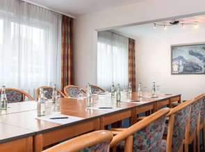 Good Morning + Berlin City East