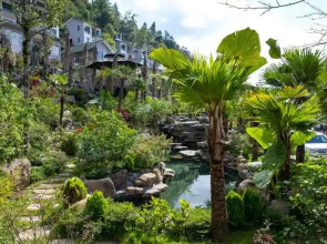 Sapa CatCat Hills Resort