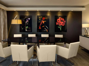 Carlton Tel Aviv Hotel