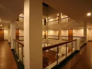 Baan Saikao Plaza Hotel & Service Apartment