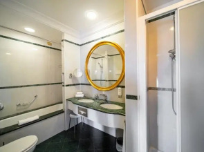 Hotel La Residence & Idrokinesis