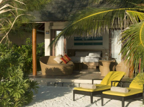 Отель Summer Island Maldives