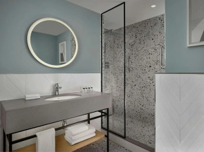 Sheraton Amsterdam Airport Hotel and Conference Center